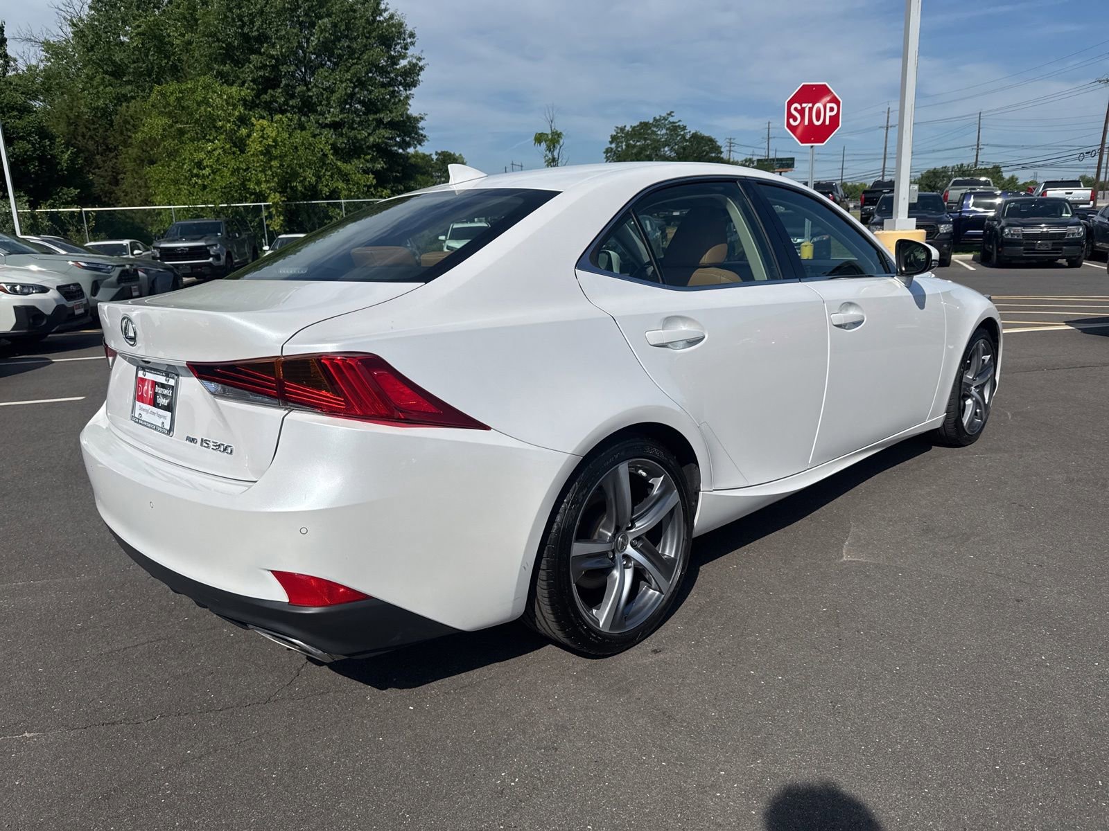 Thumbnail: 2020 Lexus IS - 5
