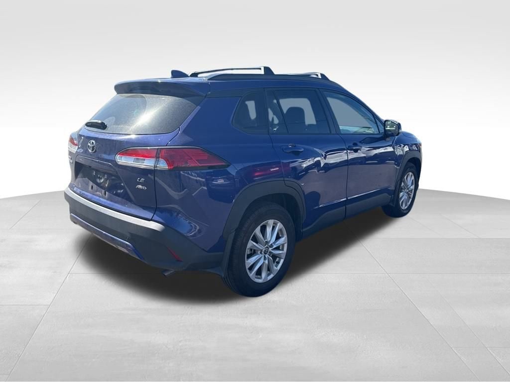 Thumbnail: 2022 Toyota Corolla Cross - 3