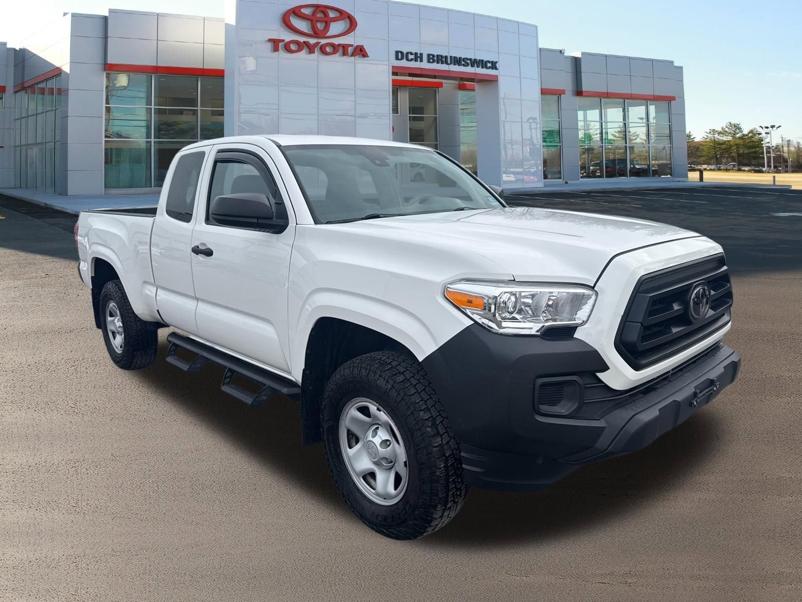 Thumbnail: 2020 Toyota Tacoma - 3
