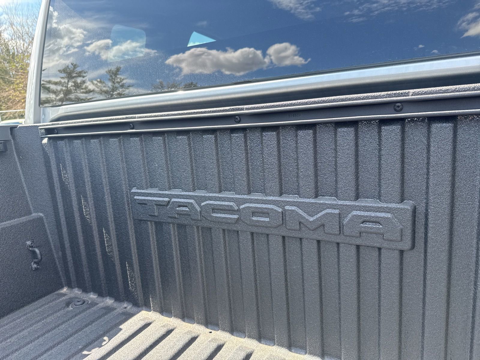 2026 Toyota Tacoma SR - Photo 8