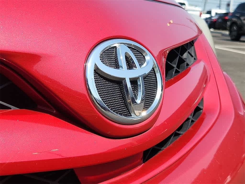 Thumbnail: 2013 Toyota Corolla - 34