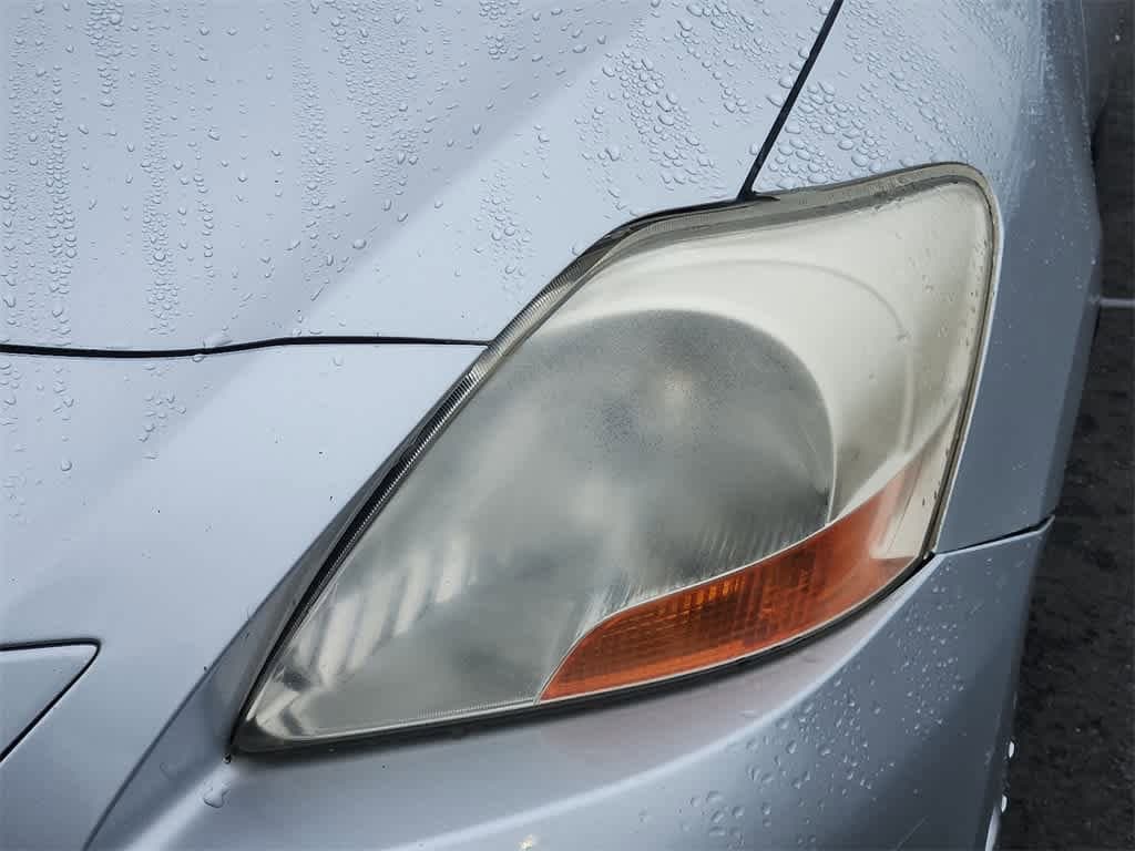 Thumbnail: 2010 Toyota Yaris - 15