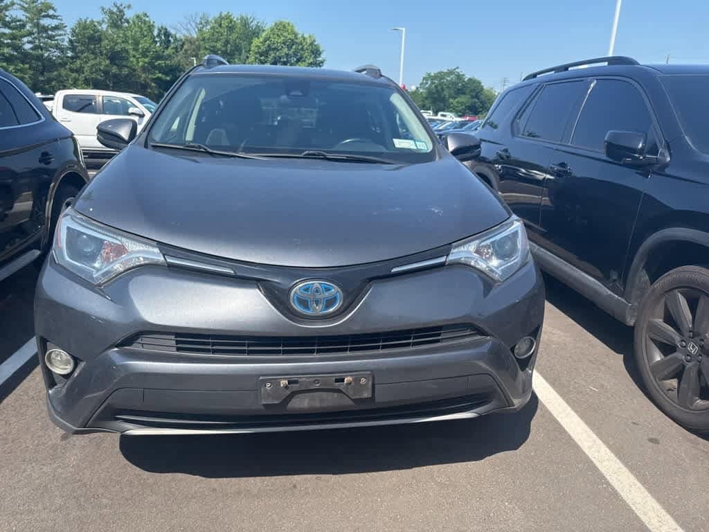 Thumbnail: 2018 Toyota RAV4 - 5