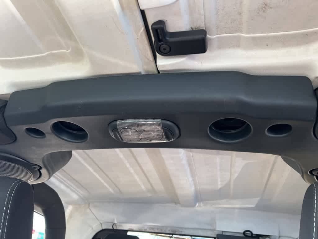 Thumbnail: 2013 Jeep Wrangler - 18