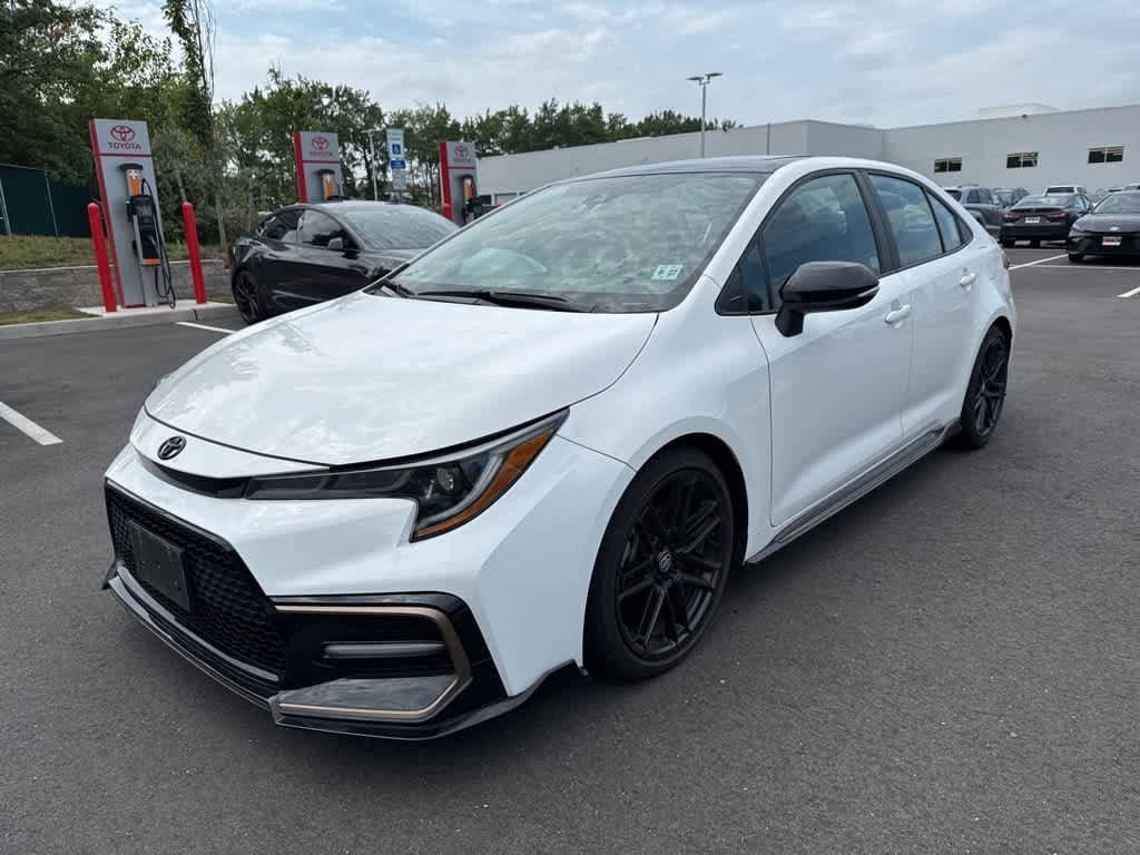 Thumbnail: 2022 Toyota Corolla - 1