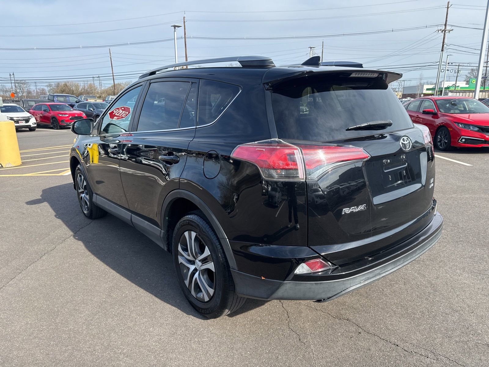 Thumbnail: 2017 Toyota RAV4 - 13