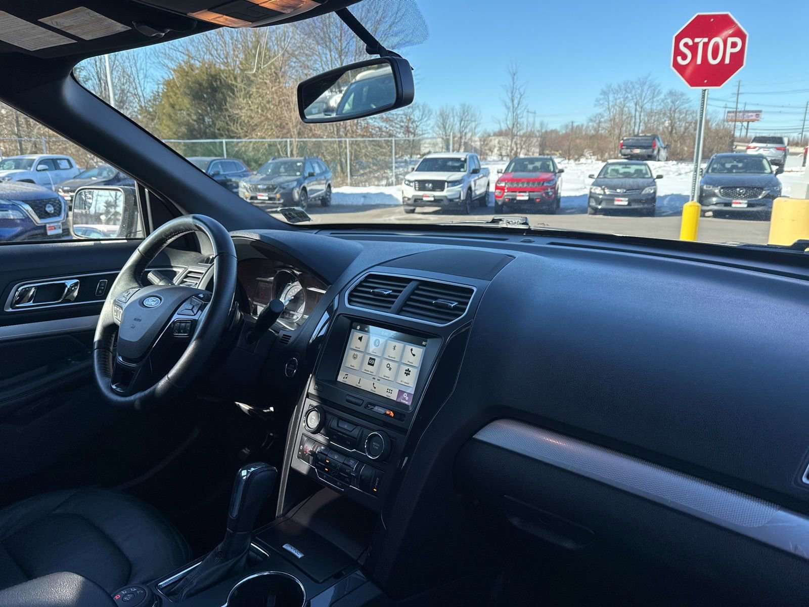 Thumbnail: 2017 Ford Explorer - 20