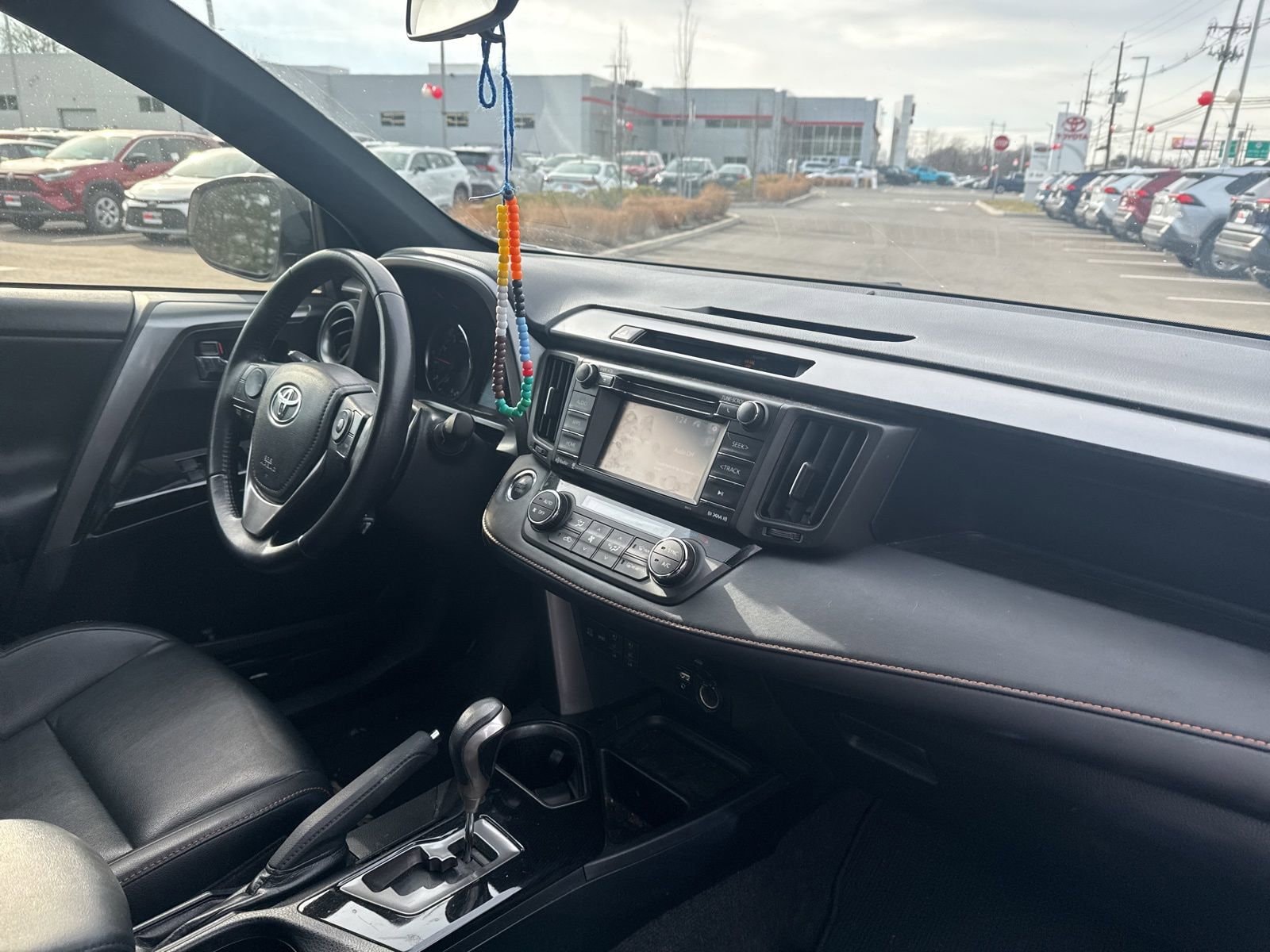 Thumbnail: 2016 Toyota RAV4 - 20