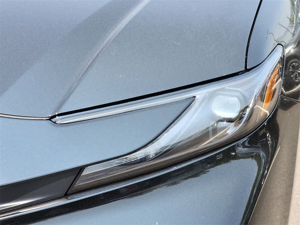 2025 Toyota Camry LE 9