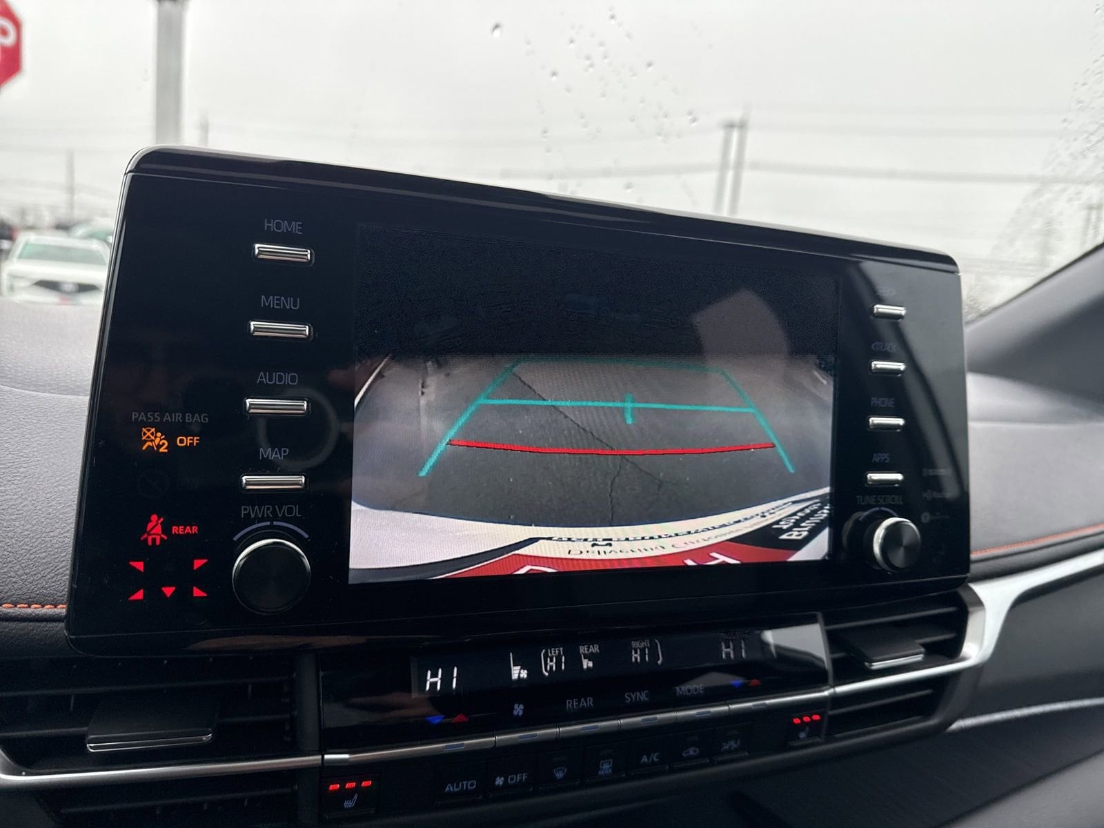 Thumbnail: 2023 Toyota Sienna - 26