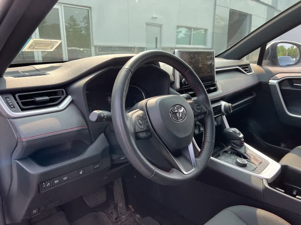 2024 Toyota RAV4 Prime SE 13