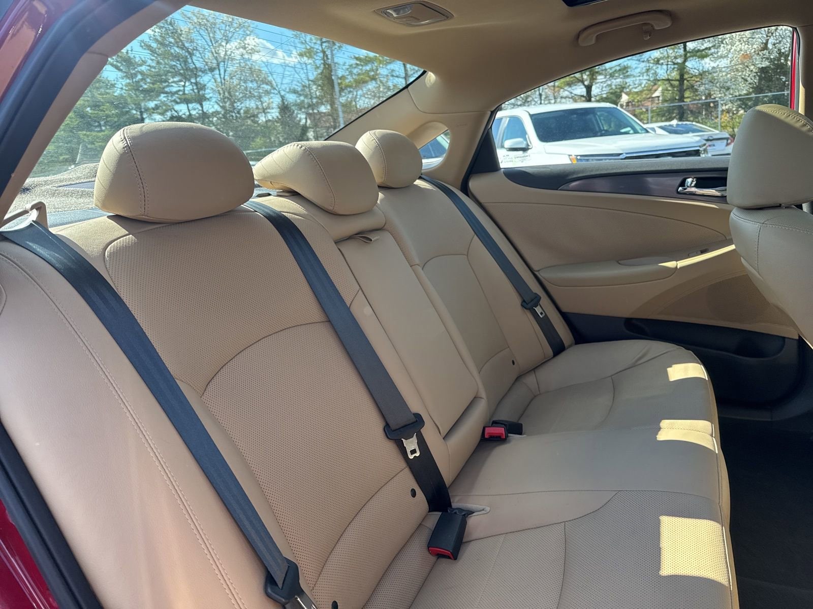 Thumbnail: 2015 Hyundai Sonata - 24