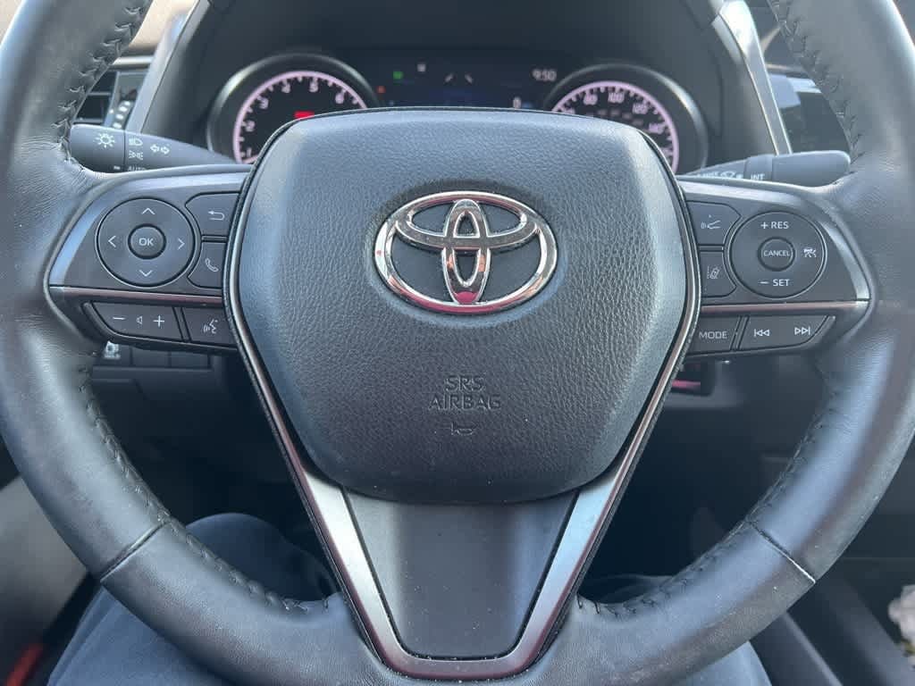 Thumbnail: 2023 Toyota Camry - 15
