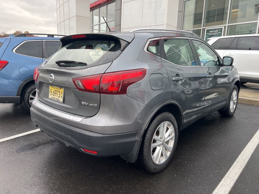Used 2018 Nissan Rogue Sport SV SUV