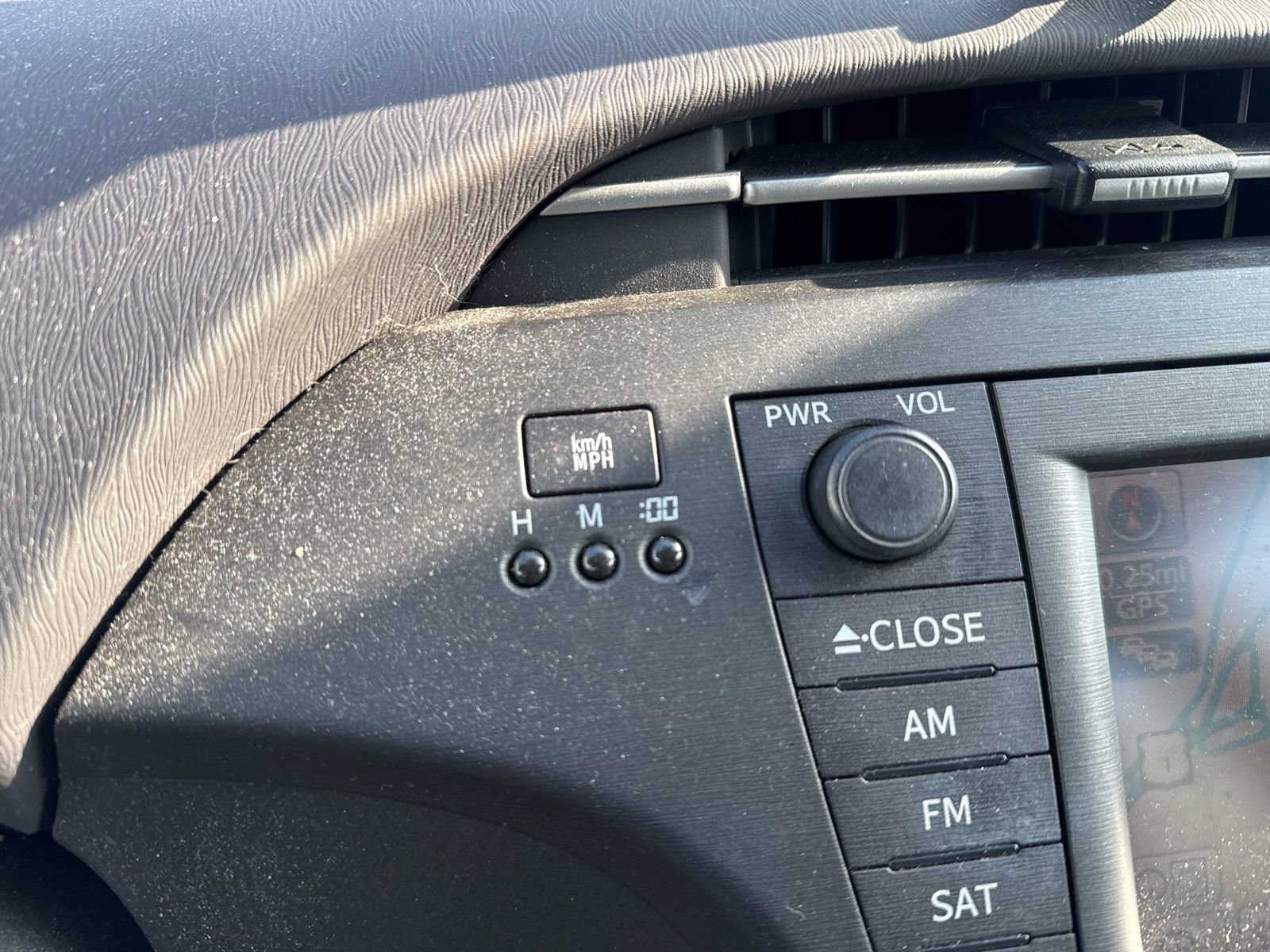 Thumbnail: 2010 Toyota Prius - 25