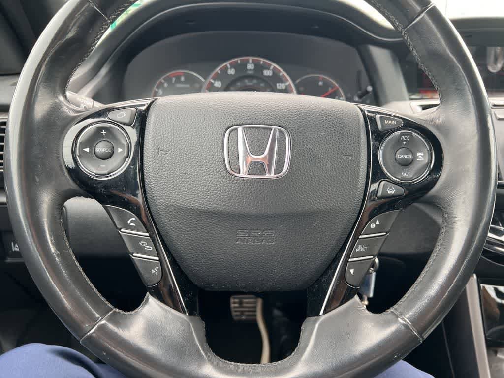 Thumbnail: 2016 Honda Accord - 17