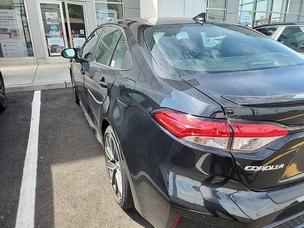 Thumbnail: 2021 Toyota Corolla - 3
