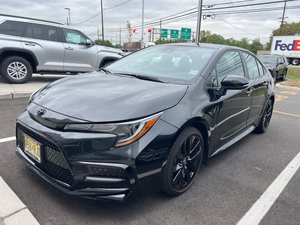Thumbnail: 2022 Toyota Corolla - 1