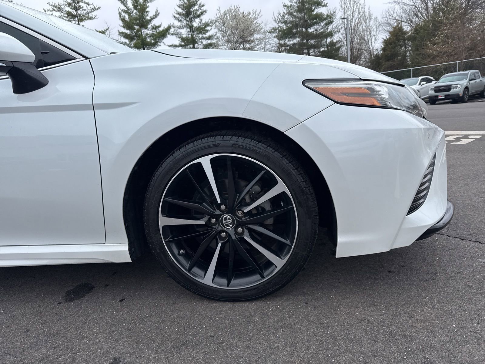 Thumbnail: 2018 Toyota Camry - 15