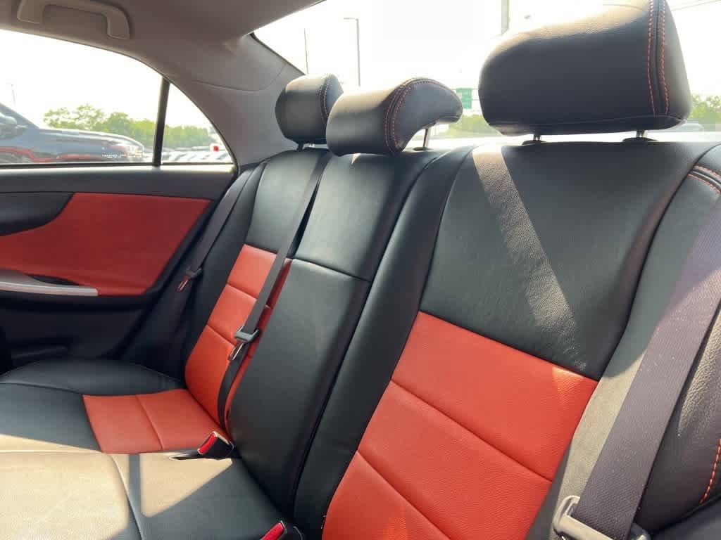 2013 Toyota Corolla S 15