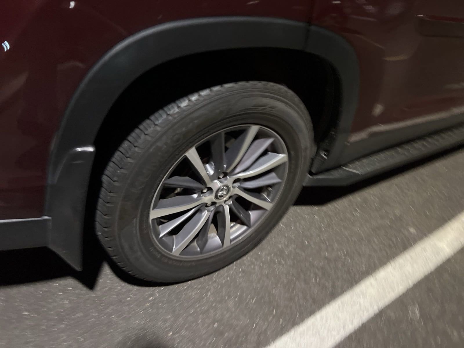 Thumbnail: 2019 Toyota Highlander - 20