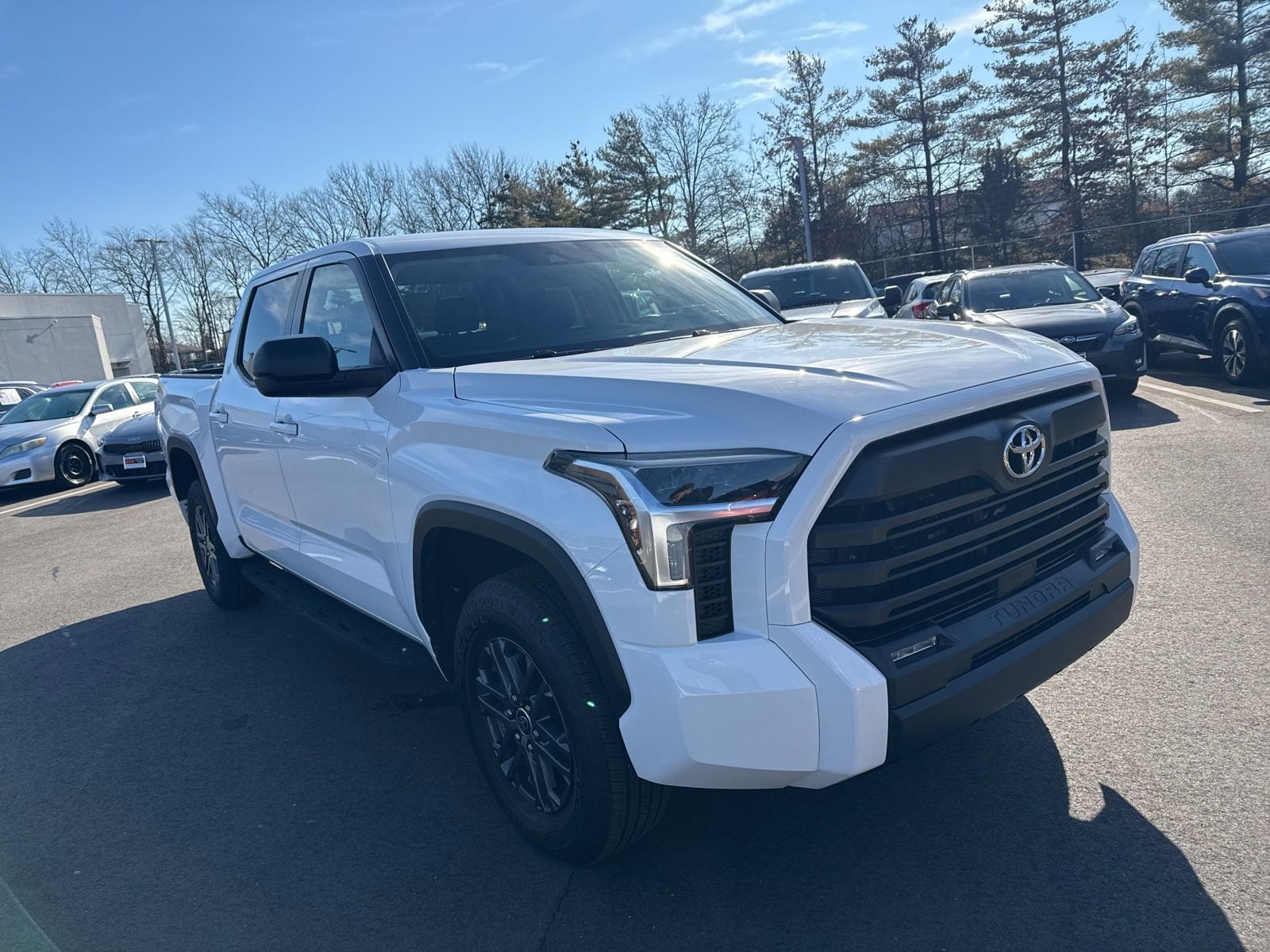 Thumbnail: 2024 Toyota Tundra - 3