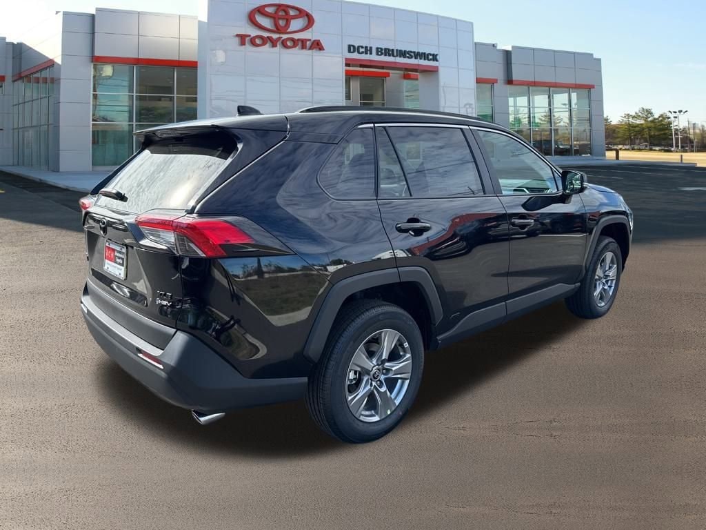 New 2025 Toyota RAV4 Hybrid XLE SUV