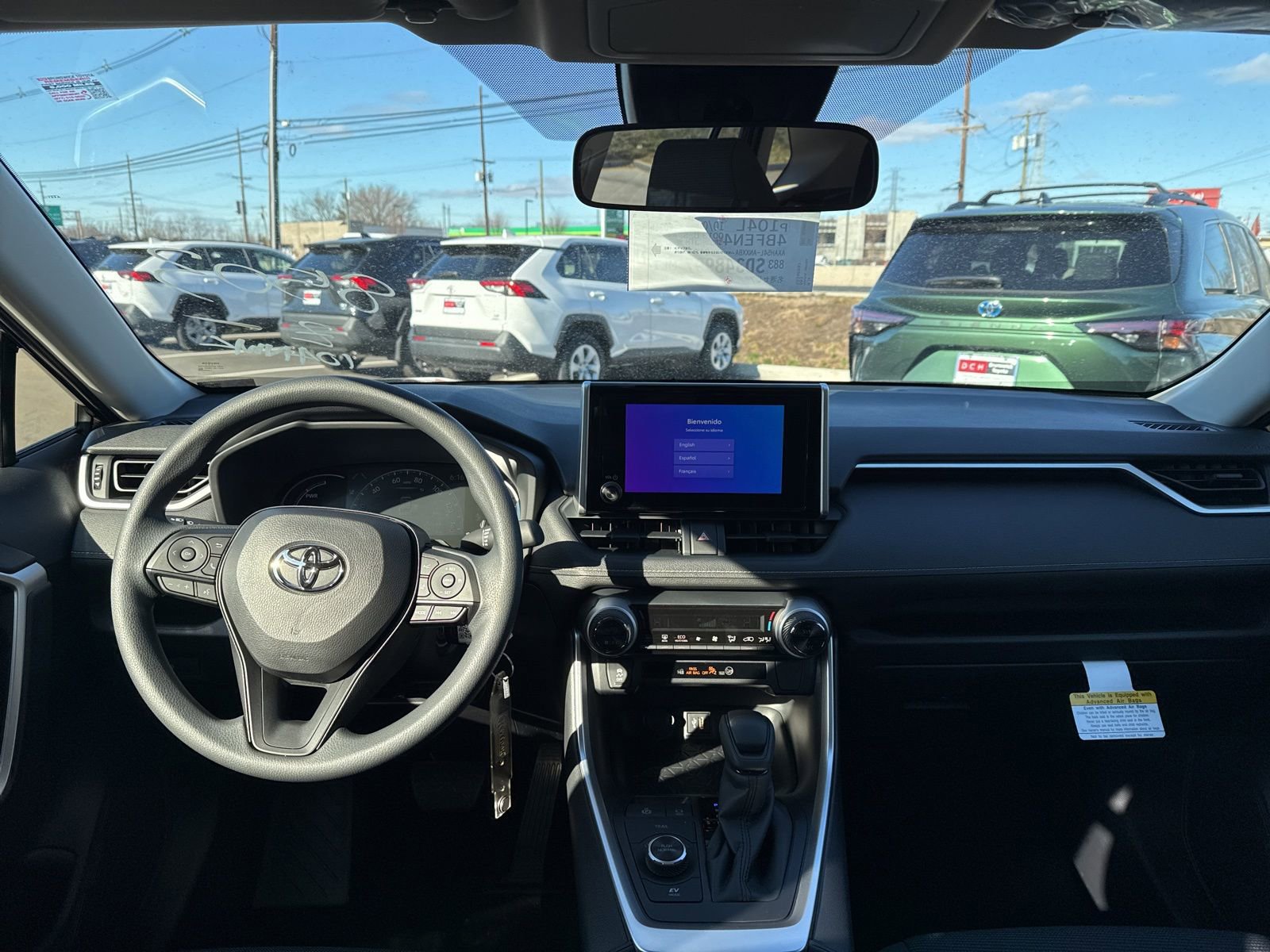 Thumbnail: 2025 Toyota RAV4 - 17