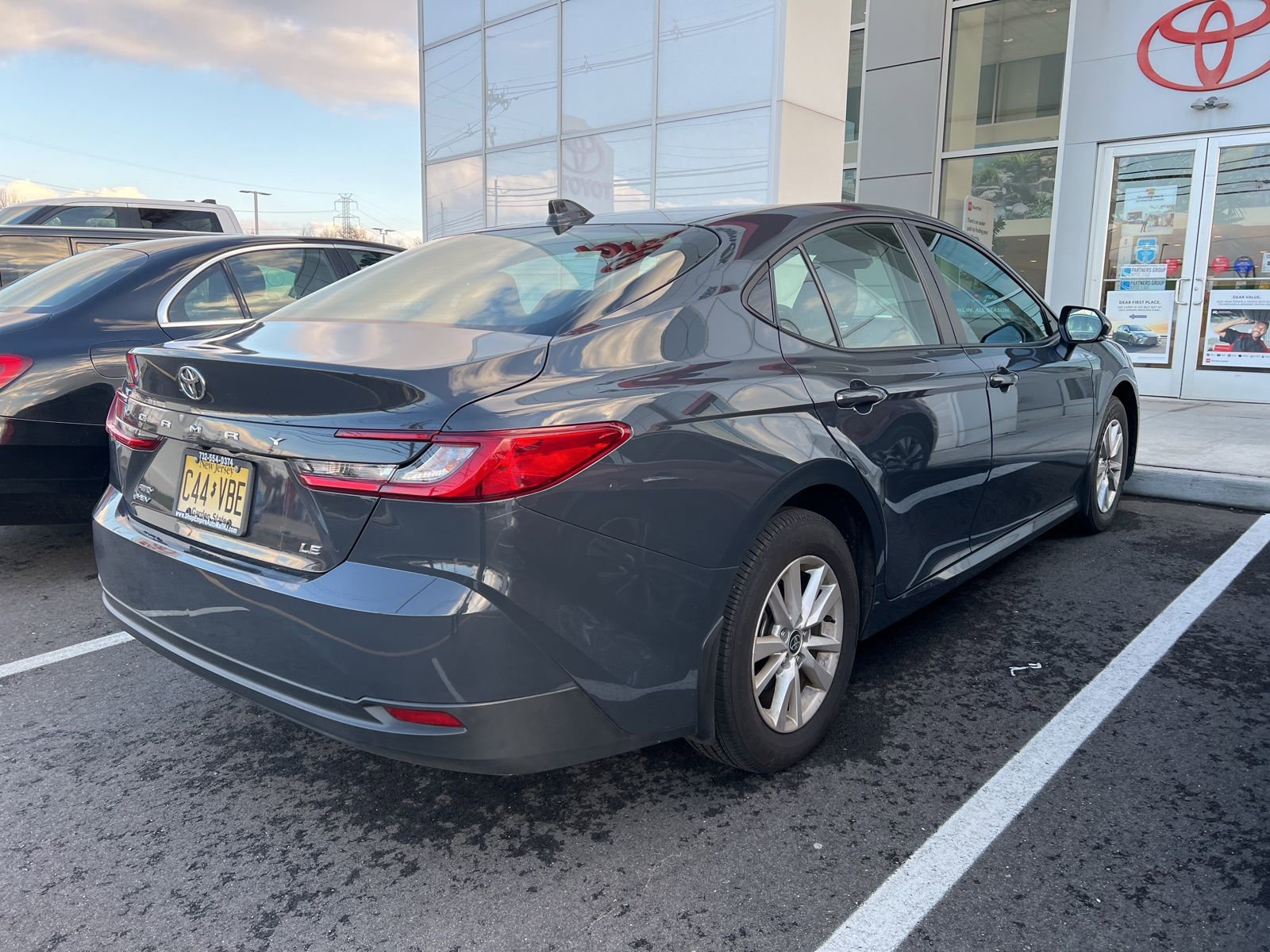 2025 Toyota Camry XSE photo 3