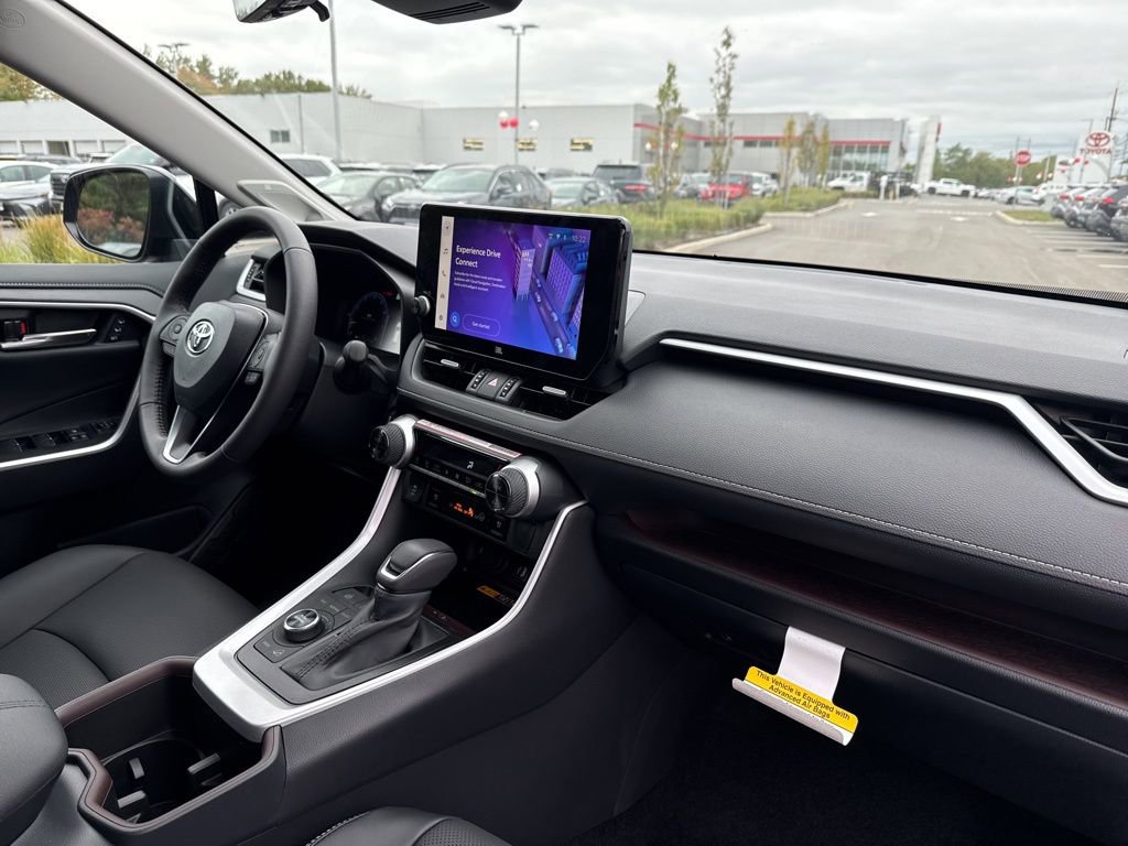 Thumbnail: 2025 Toyota RAV4 - 13