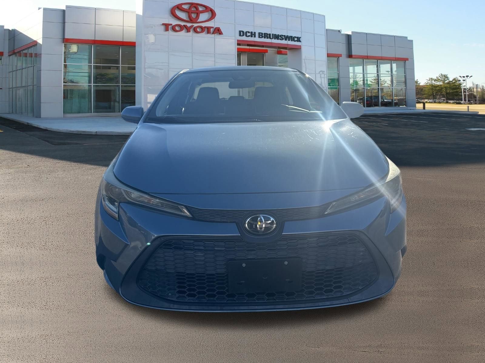 Used 2020 Toyota Corolla LE with VIN JTDEPRAE4LJ092311 for sale in North Brunswick Township, NJ