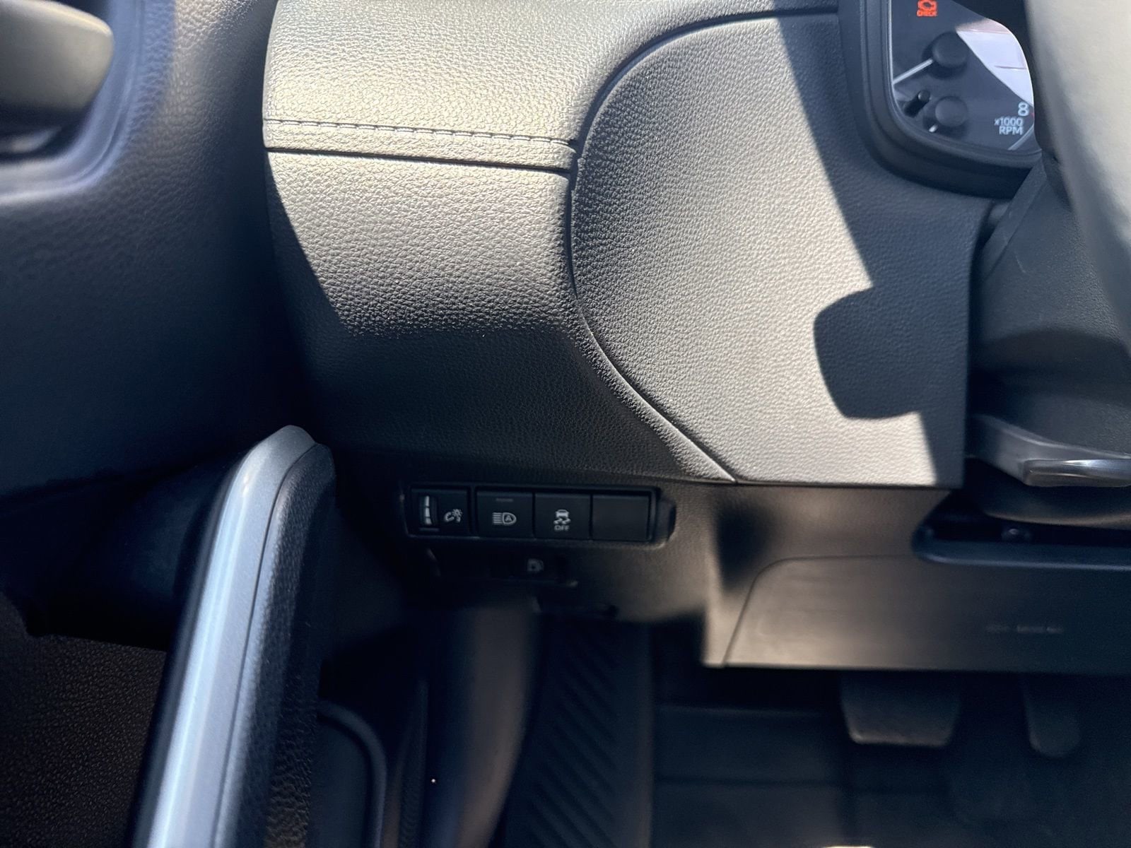 Thumbnail: 2024 Toyota Corolla Cross - 32