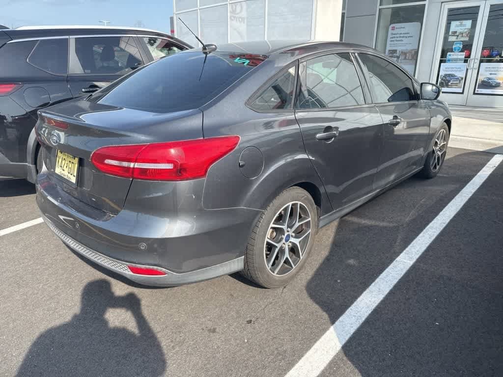 Thumbnail: 2018 Ford Focus - 3