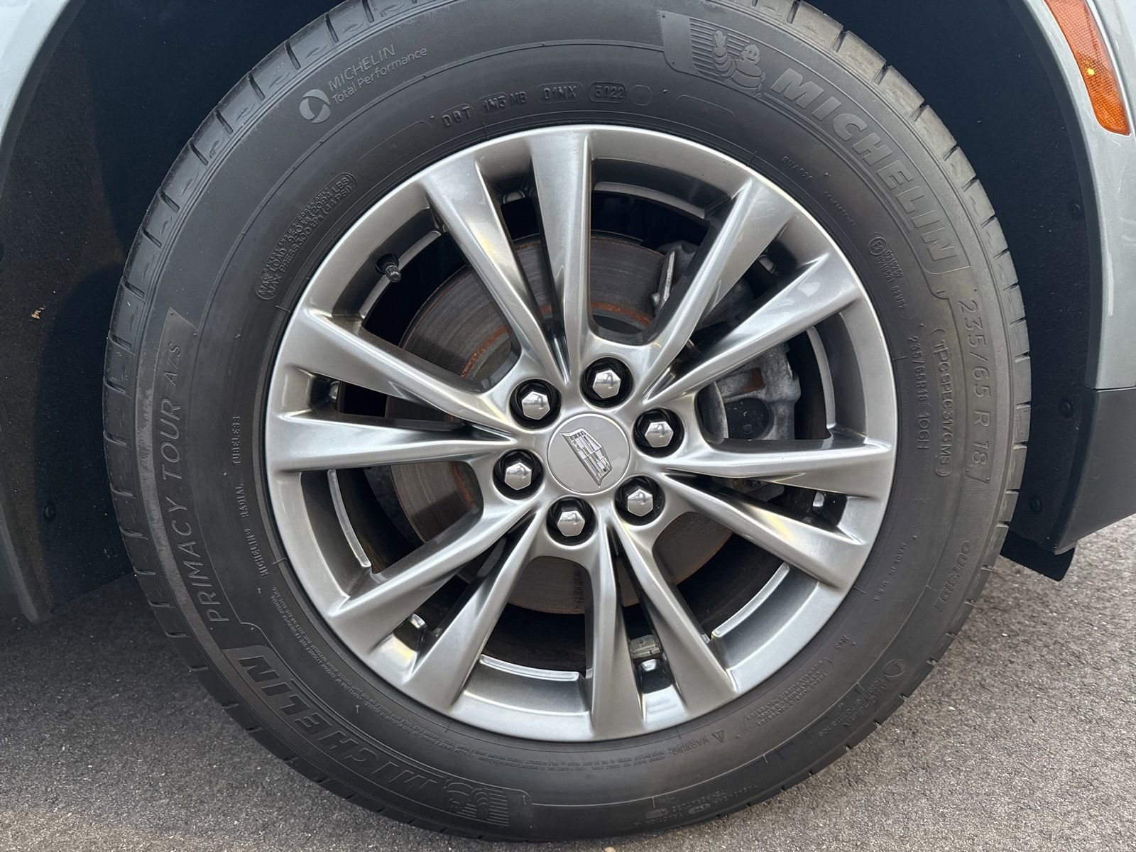 Thumbnail: 2023 Cadillac XT5 - 17