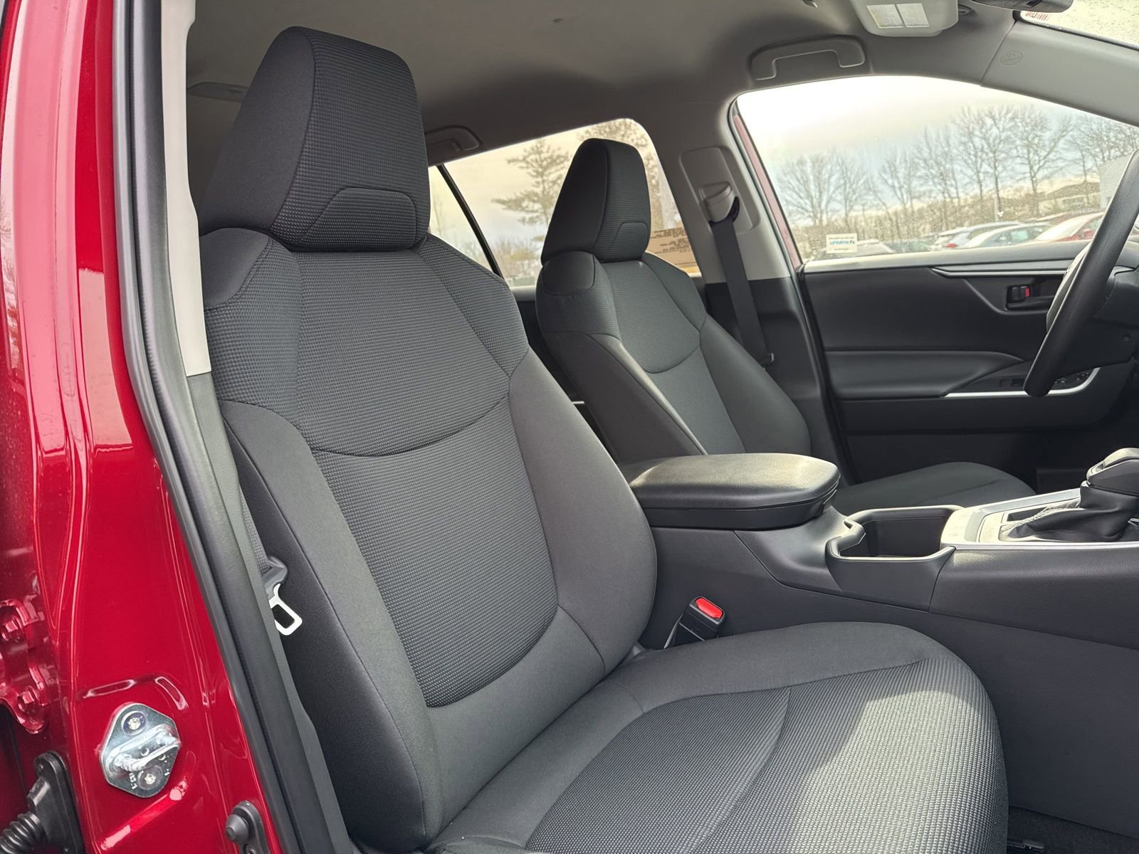 Thumbnail: 2025 Toyota RAV4 - 14