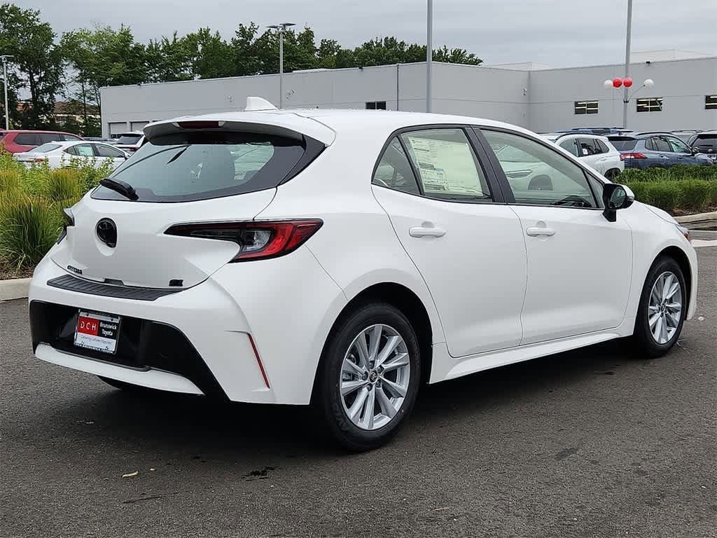 Thumbnail: 2025 Toyota Corolla - 4