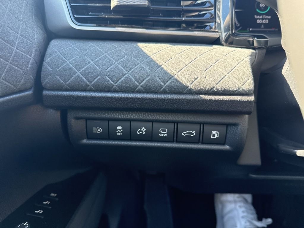 Thumbnail: 2026 Toyota Camry - 25