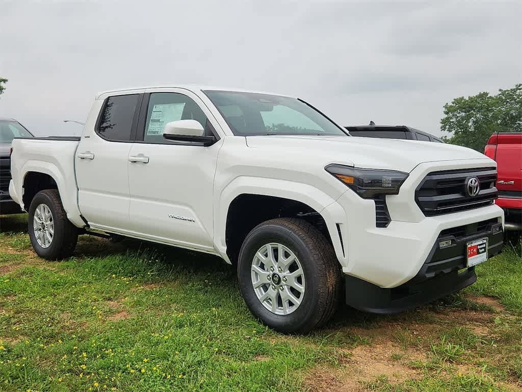 Thumbnail: 2025 Toyota Tacoma - 2