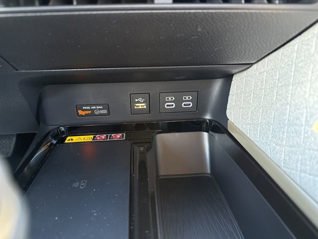 Thumbnail: 2026 Toyota Camry - 20