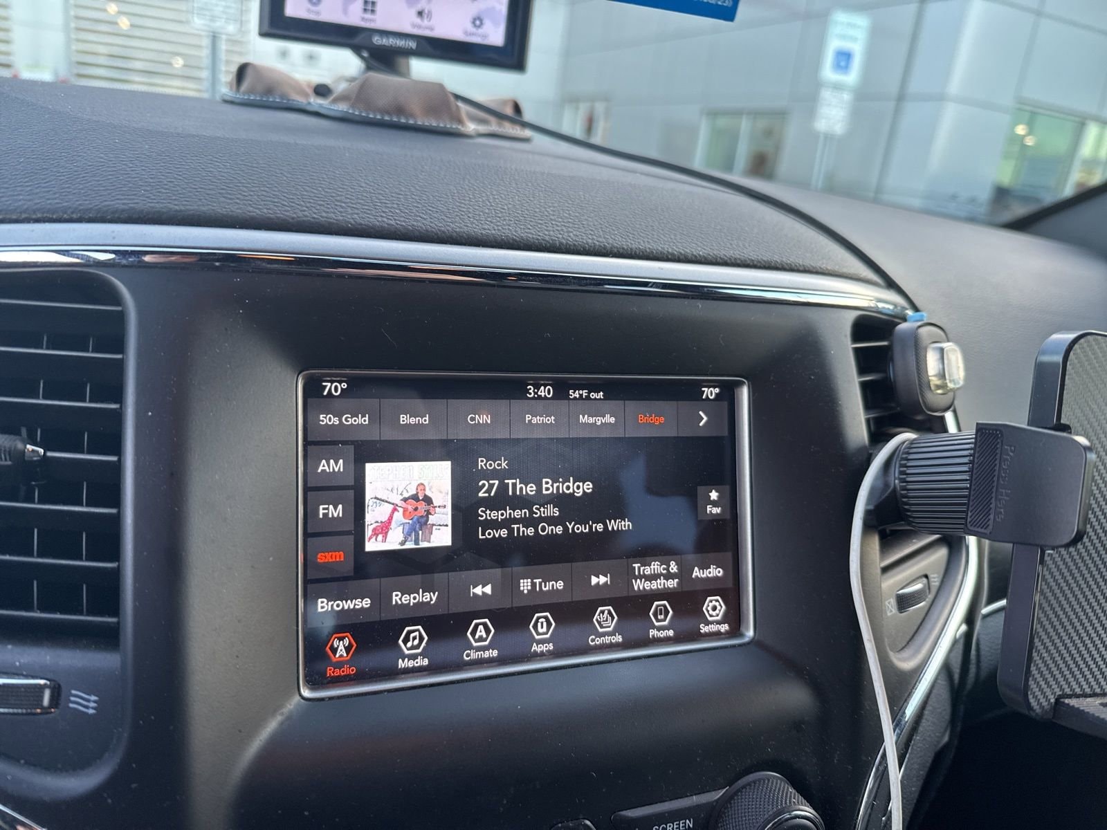 Thumbnail: 2018 Jeep Grand Cherokee - 14