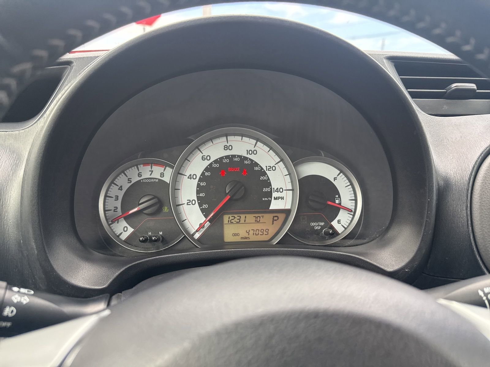 Thumbnail: 2012 Toyota Yaris - 29