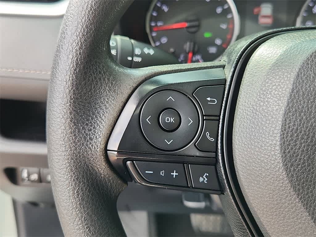 Thumbnail: 2019 Toyota RAV4 - 25