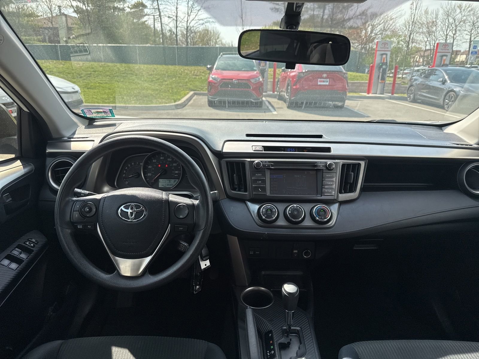 Thumbnail: 2015 Toyota RAV4 - 23