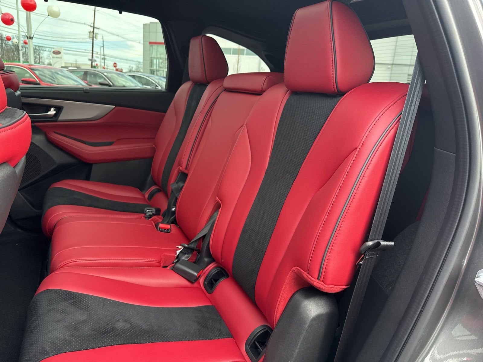 Thumbnail: 2023 Acura MDX - 21