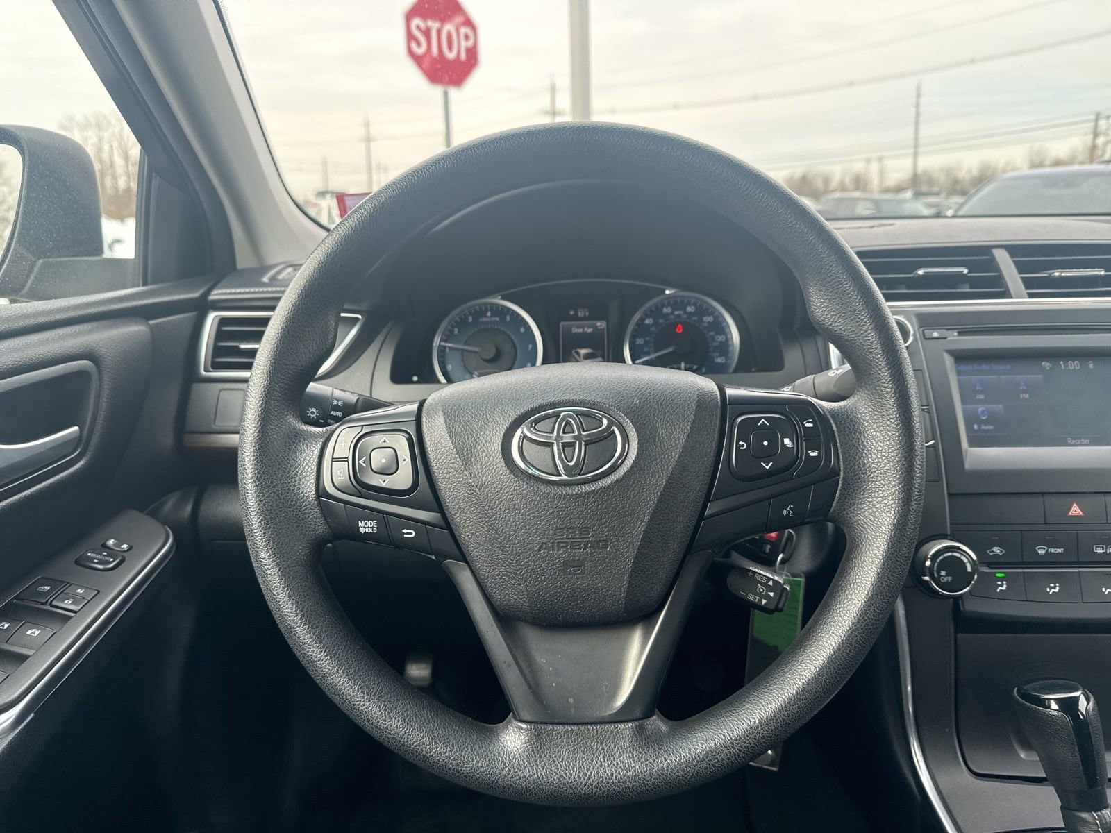 Thumbnail: 2017 Toyota Camry - 23