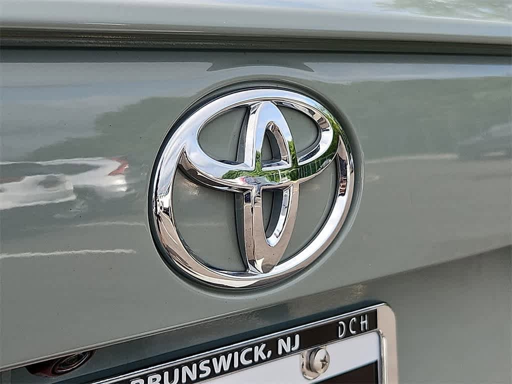 Thumbnail: 2019 Toyota RAV4 - 33