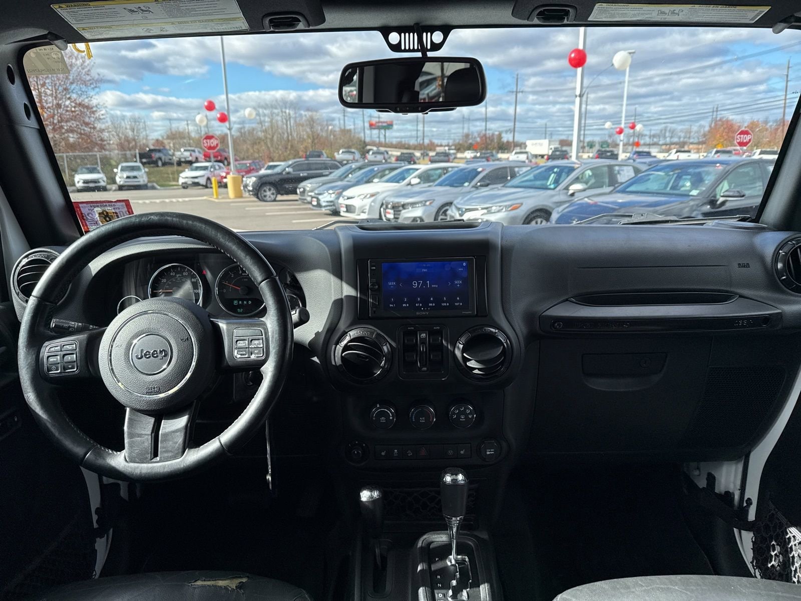 Thumbnail: 2017 Jeep Wrangler - 24