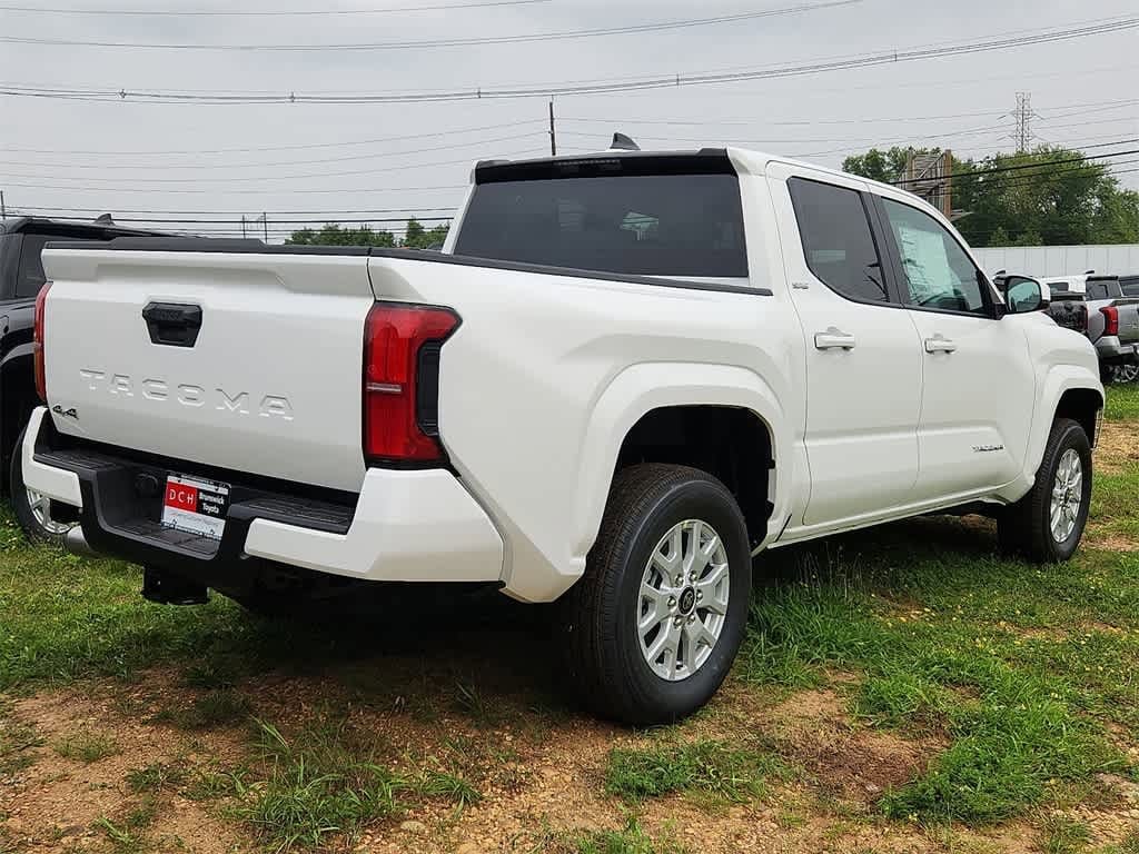 Thumbnail: 2025 Toyota Tacoma - 3