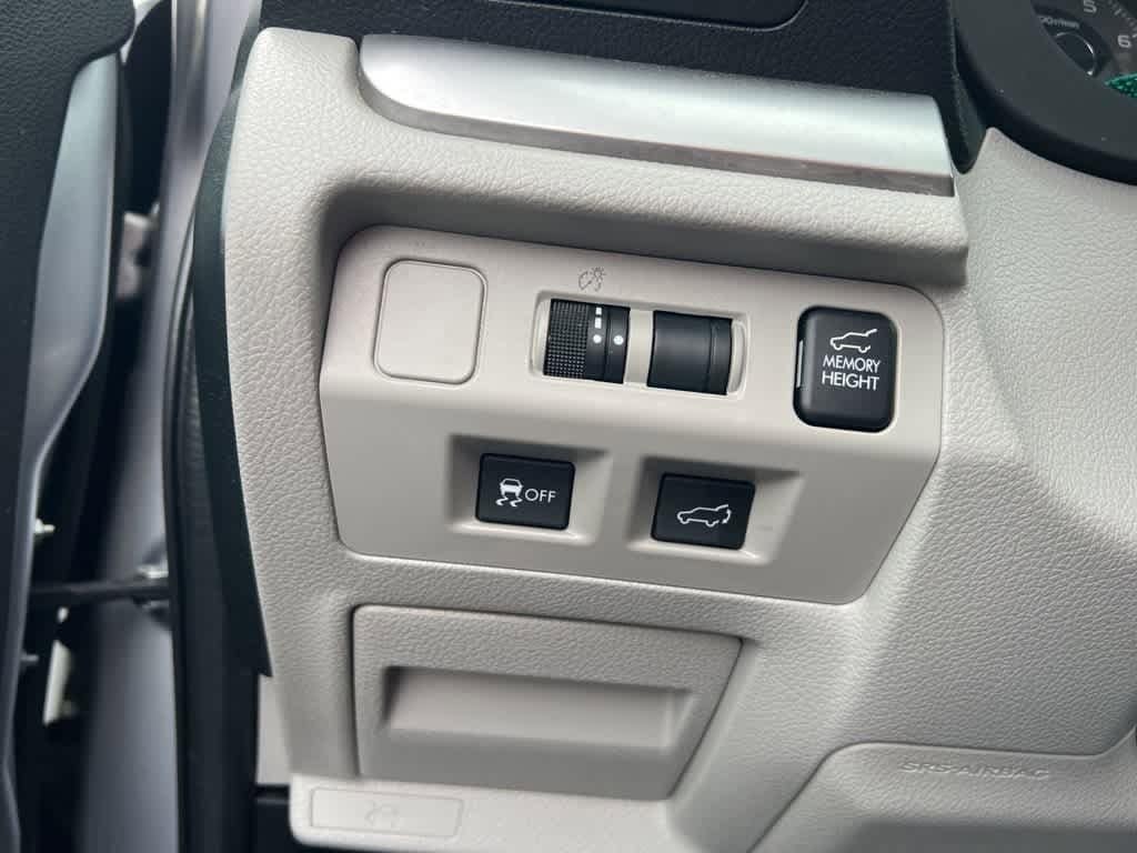 Thumbnail: 2016 Subaru Forester - 23