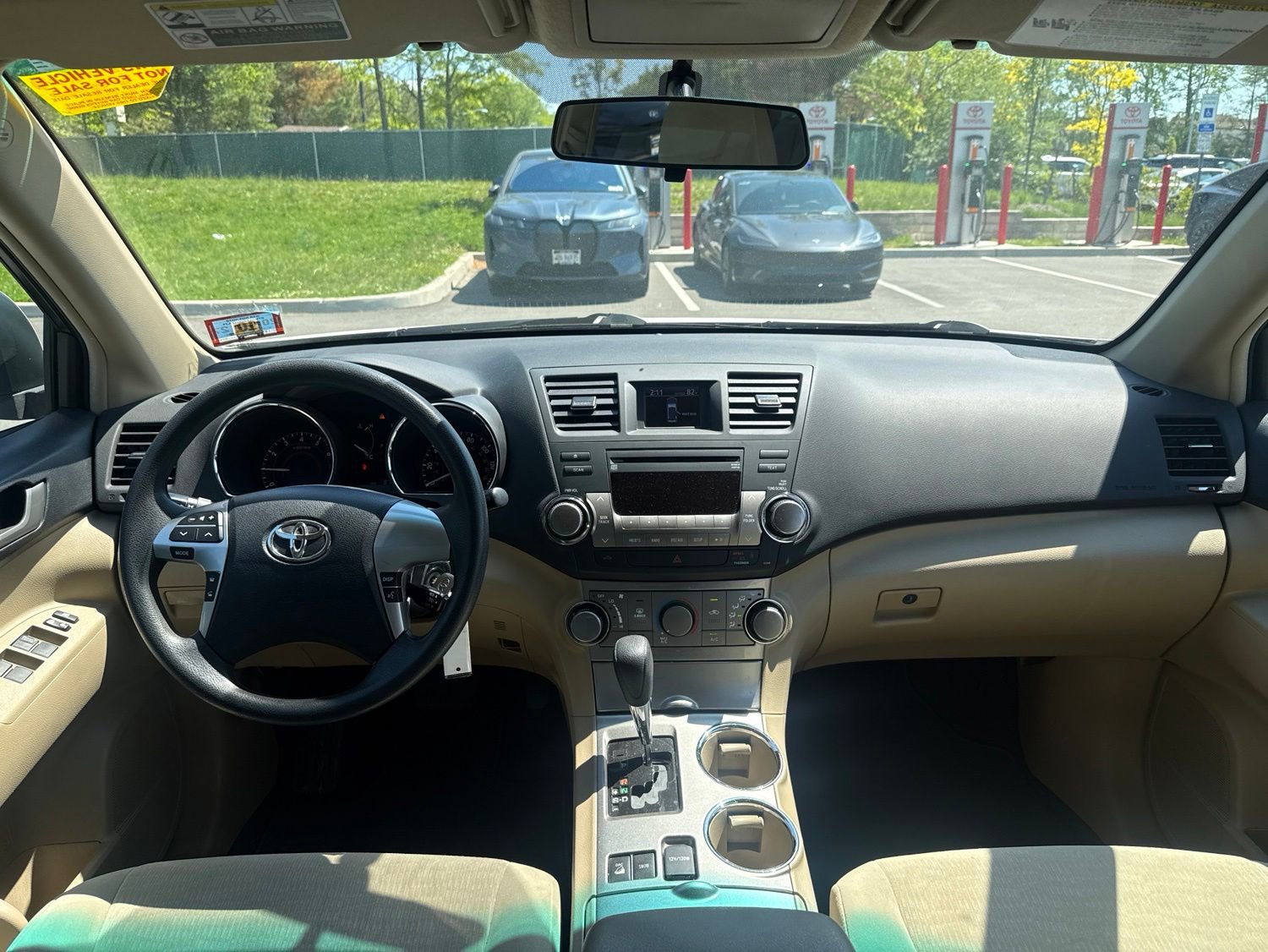 Thumbnail: 2012 Toyota Highlander - 25